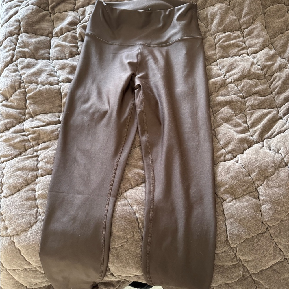 ALO Yoga High-Waist Airlift Legging